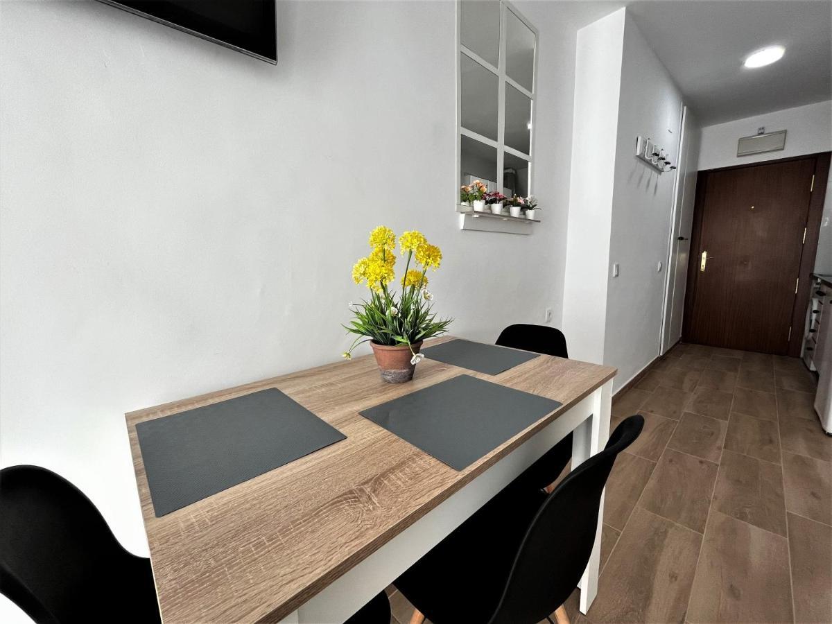 Ver7 - Estudio, Wifi, Fire Stick Amazon, Terraza, Vistas Al Mar, Piscina Τορρεμολίνος Εξωτερικό φωτογραφία